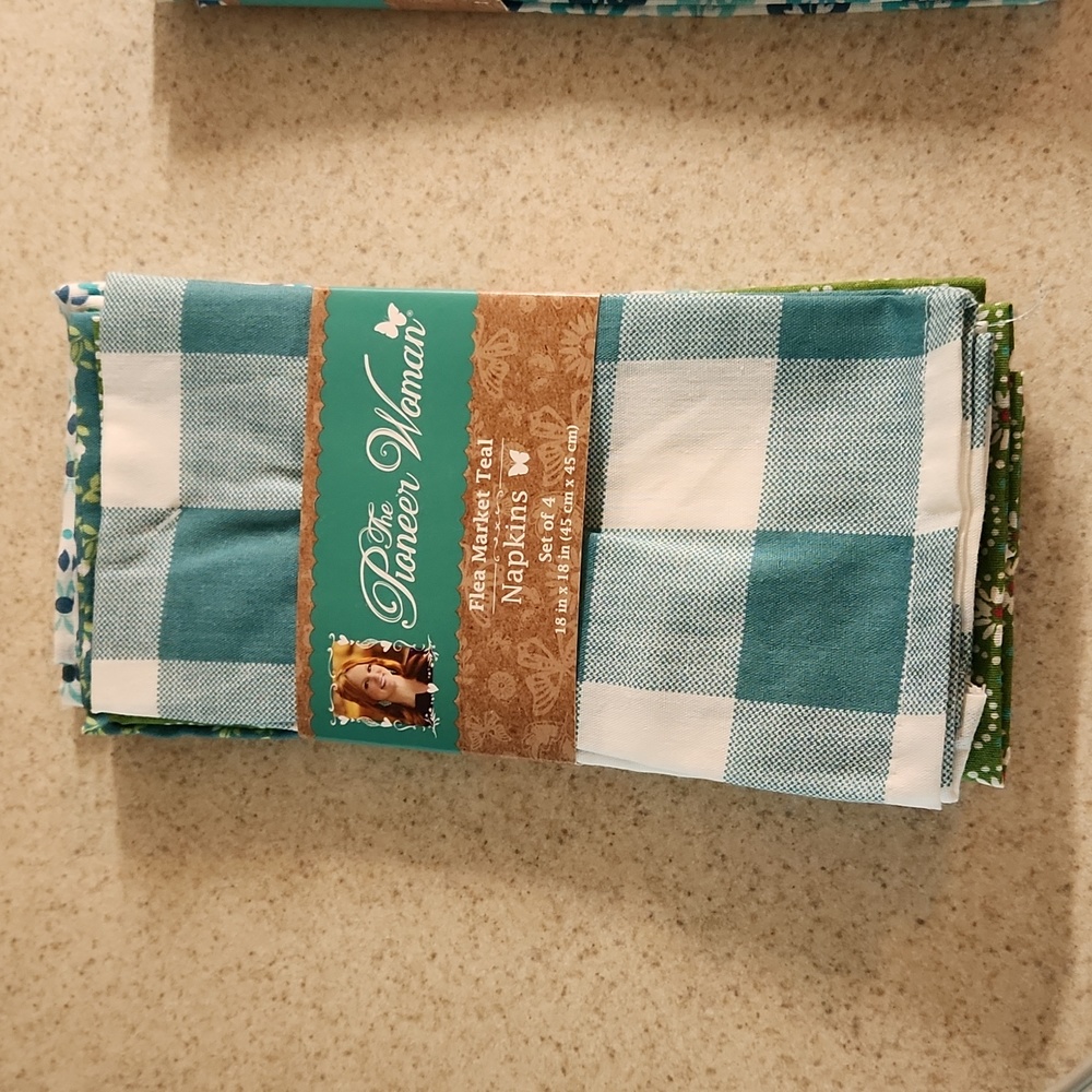 Pioneer Woman Cloth Napkins